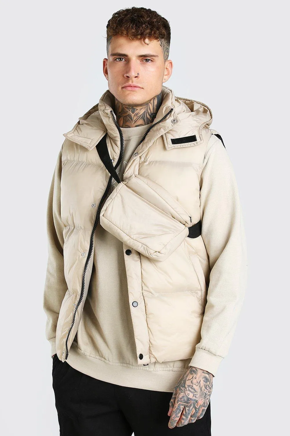 2 In 1 Hooded Gilet With Detachable Cross Body Bag | boohooMAN UK