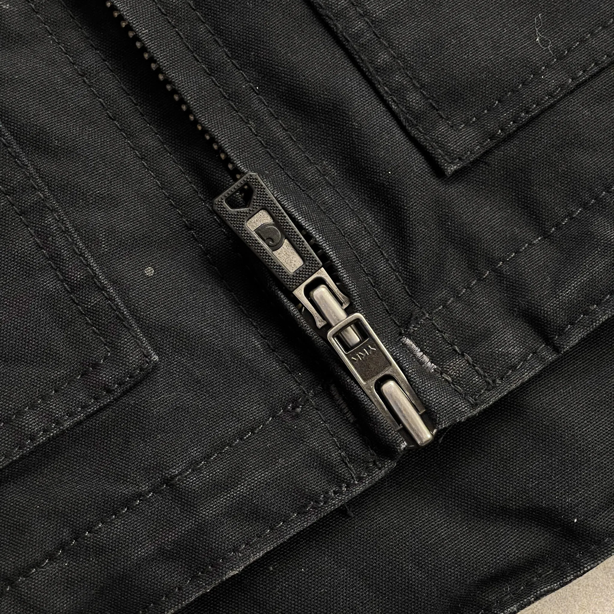2000s Carhartt Quilted Gillet Black Vest - L