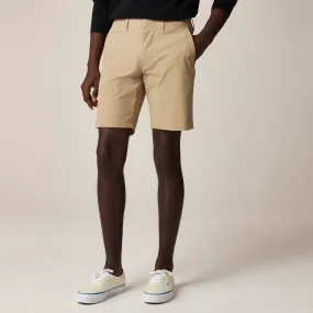 9" tech short