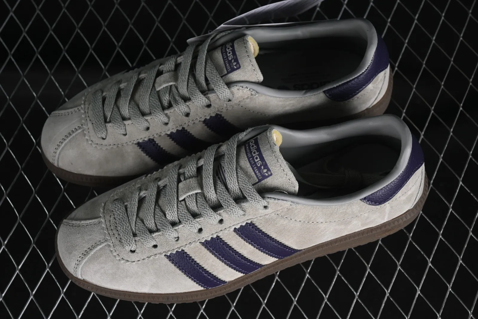 Adidas Originals Bermuda Wolf Grey Navy Blue Brown JI4280