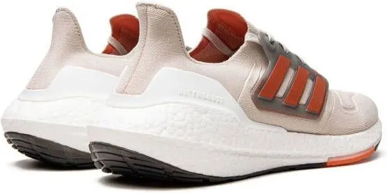 Adidas Ultraboost 22 sneakers Neutrals