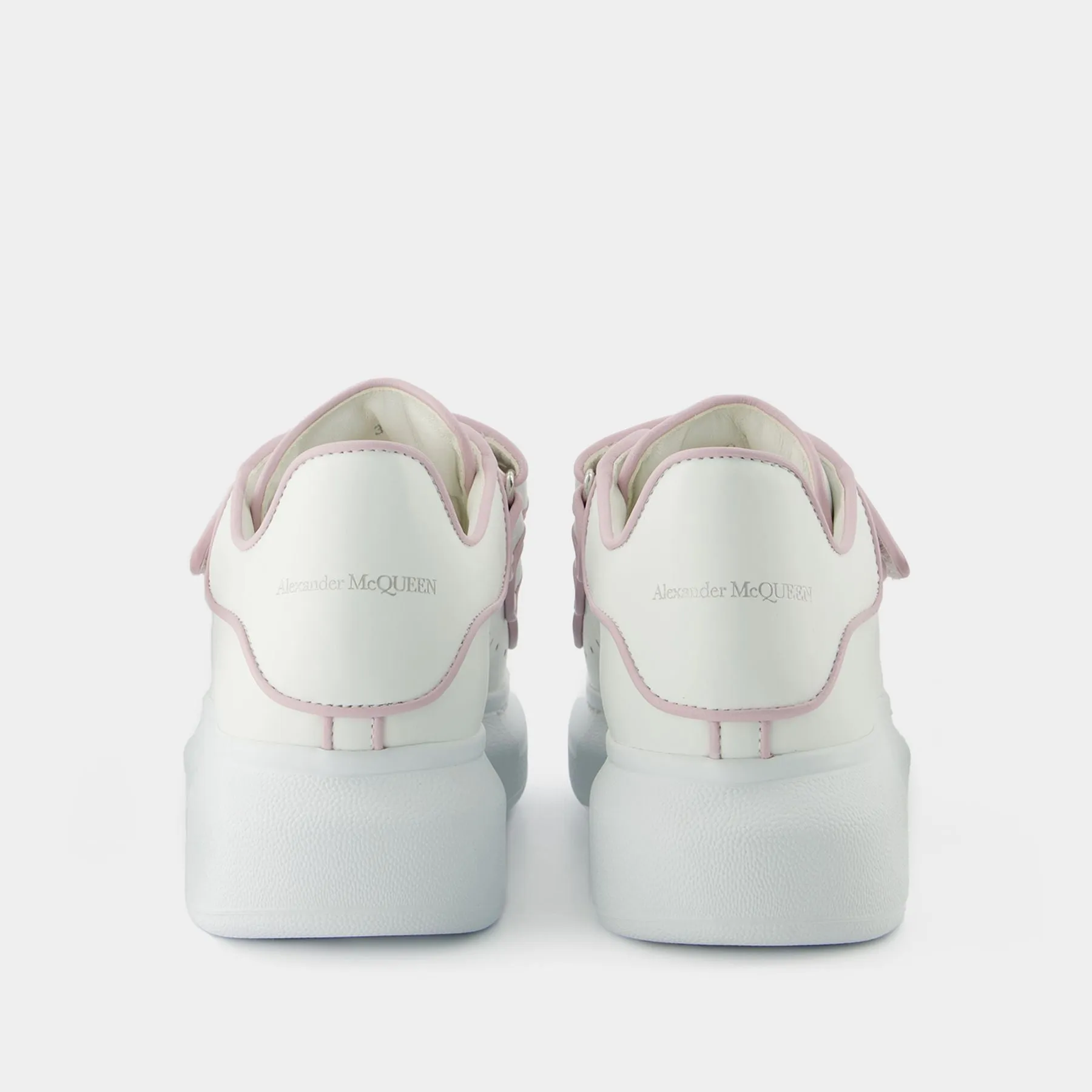 Alexander McQueen  Oversized Sneakers - Alexander Mcqueen - Black/White - Leather