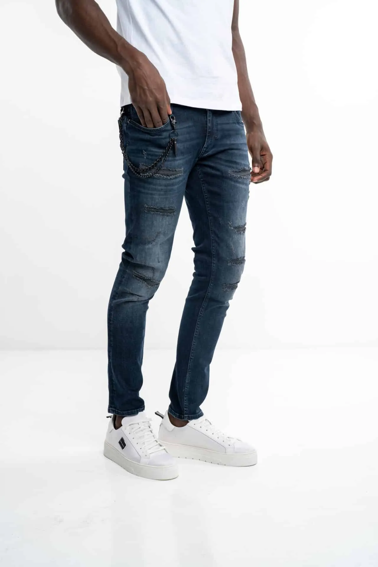 AM Jeans Iggy Tapered Fit In Stre MMDT00245-FA750422-7010-1-W01696