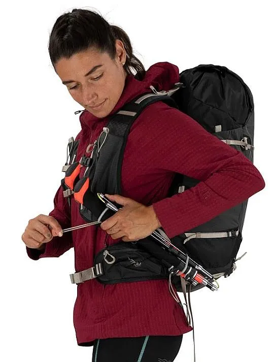 backpack Osprey Tempest Velocity 30 XS/S - Dark Charcoal/Chiru Tan - women´s