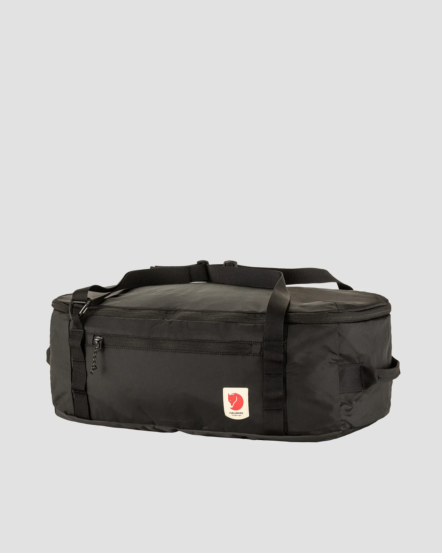 Black travel bag 2-in-1 Fjallraven High Coast Duffel 22 f23200266-550