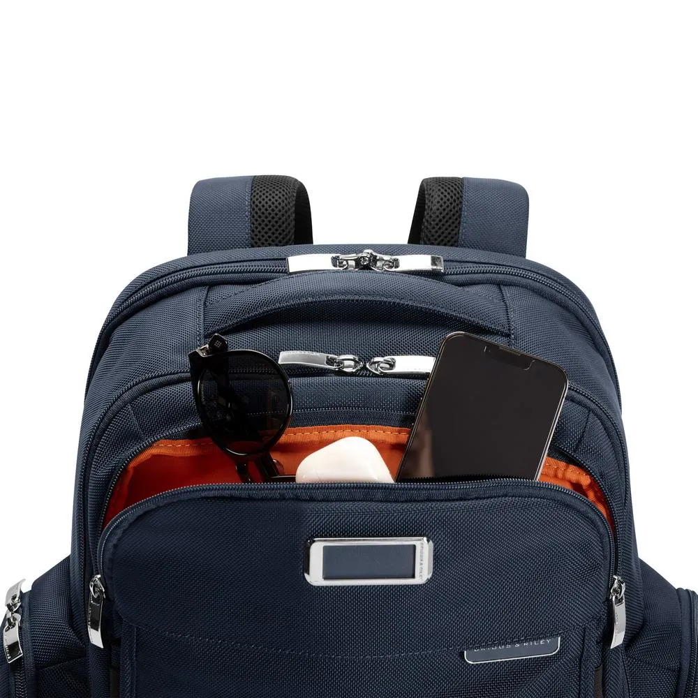 Briggs & Riley Briggs & Riley Baseline Traveler Backpack