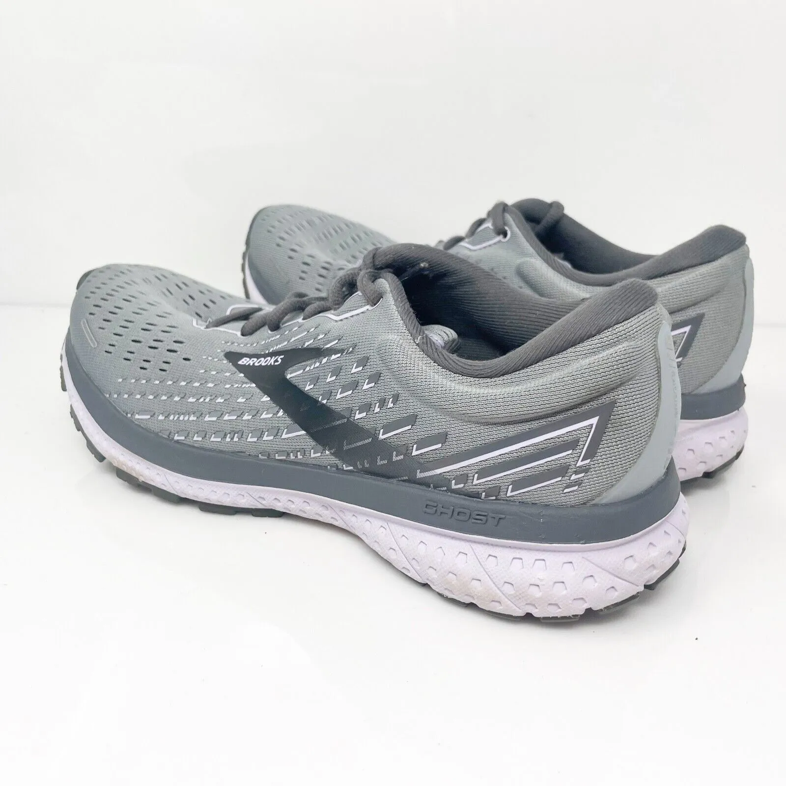 Brooks Womens Ghost 13 1203381B084 Gray Running Shoes Sneakers Size 8.5 B