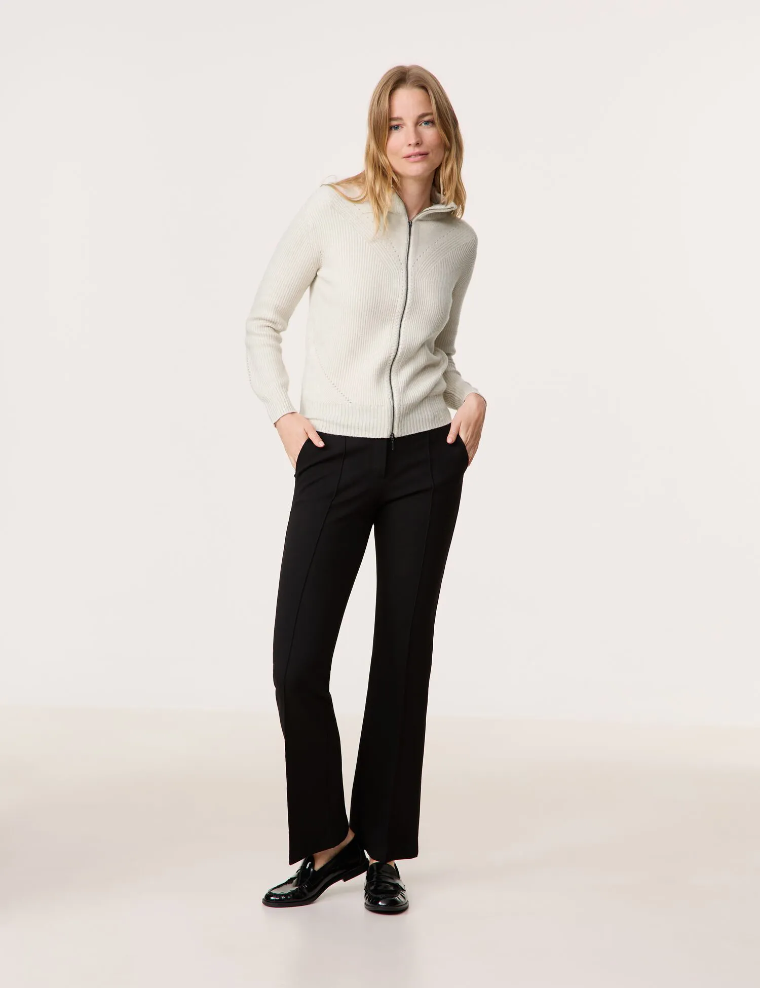 Cardigan with a two-way zip
