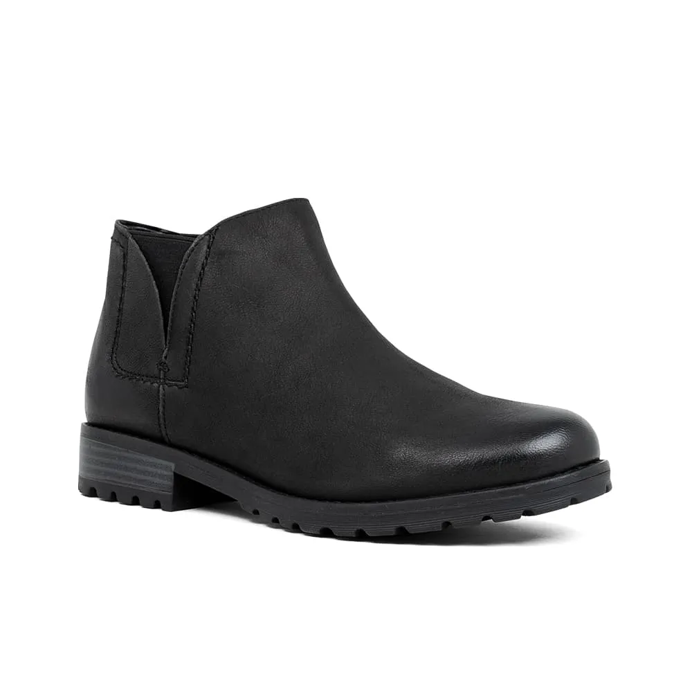 CLARKS Clarkwell Demi Black Leather