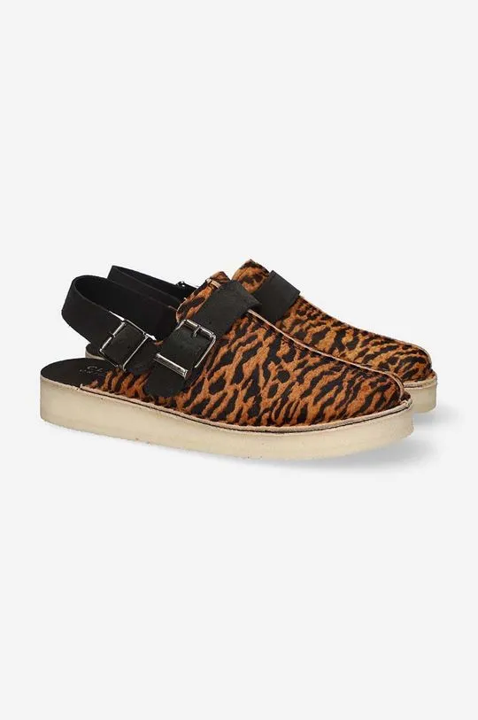 Clarks suede sliders Trek Mule women's brown color 26169977