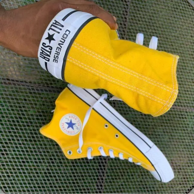 CONVERSE ALLSTAR CHUCK TAYLOR YELLOW