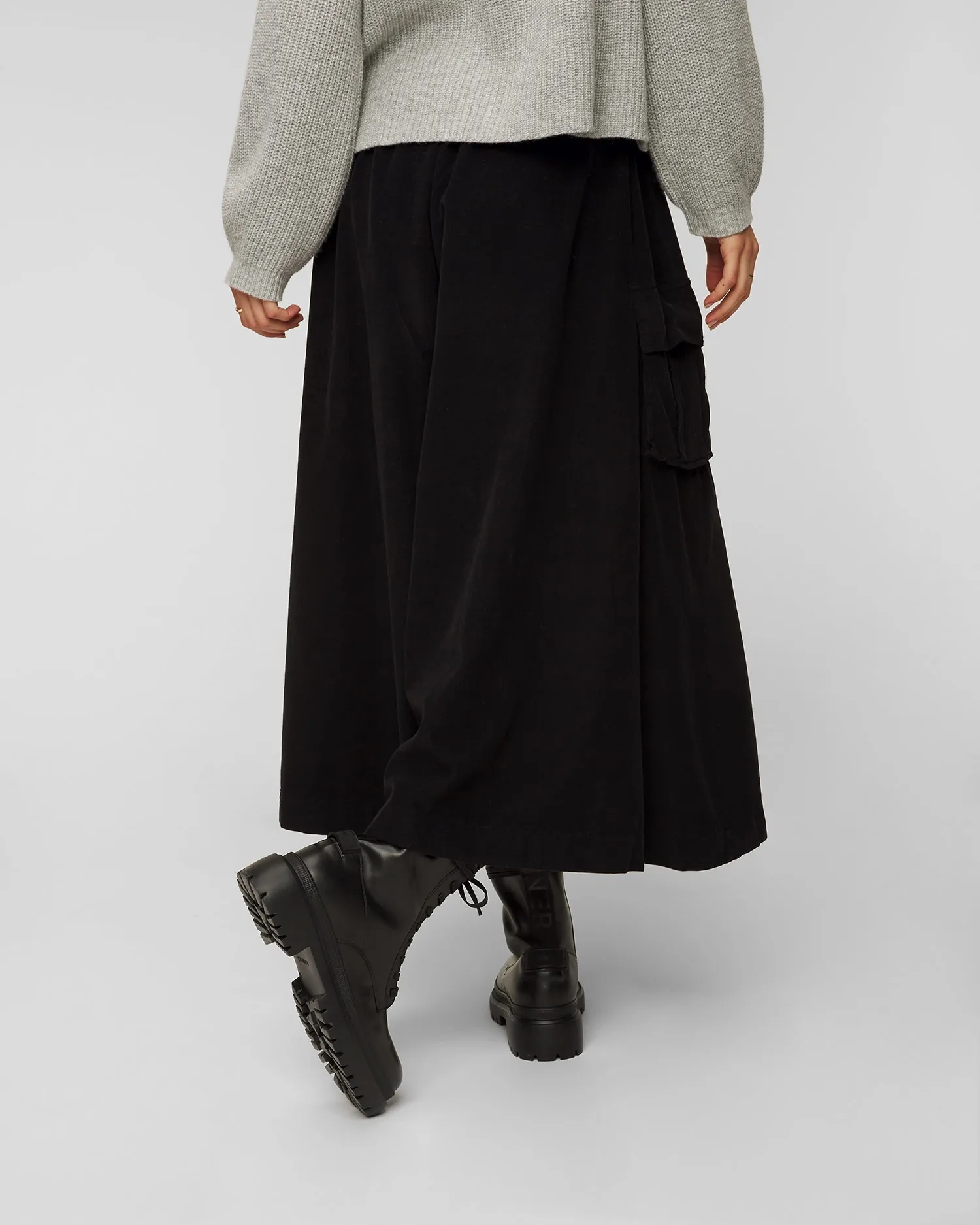 Corduroy culotte trousers Deha d93467-10009