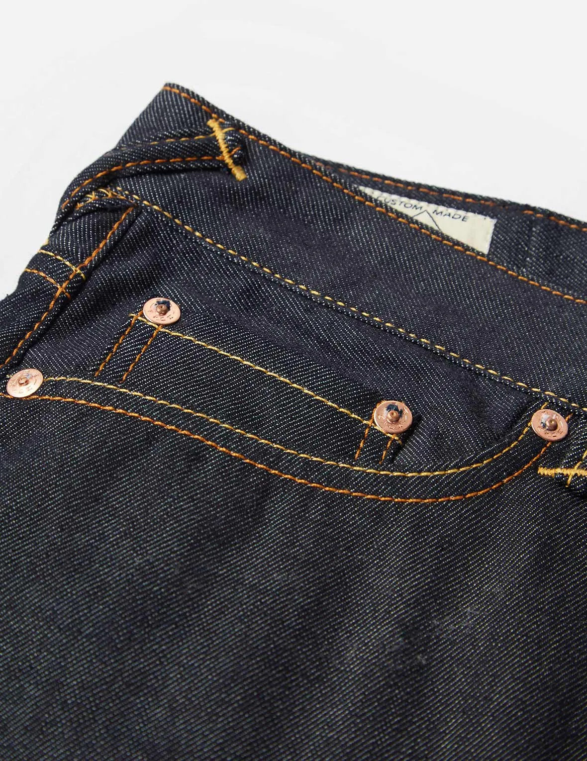 Crane Embroidered Gradated Daicock Boyfriend Jeans