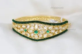 Dainty Foil Kundan Bracelet - Green