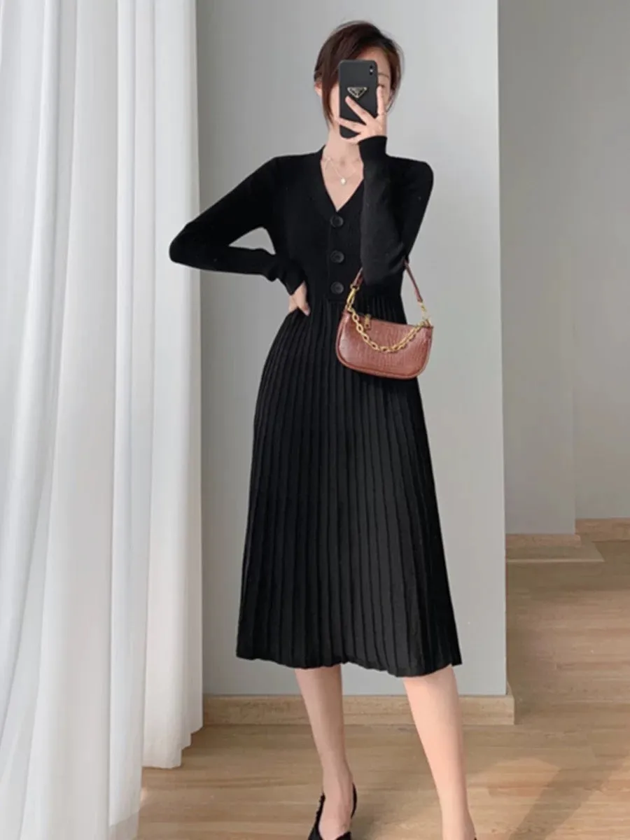 French black V-neck knitted dress for women in autumn and winter, waist slimming, mid-length, temperament, knee-high inner sweat