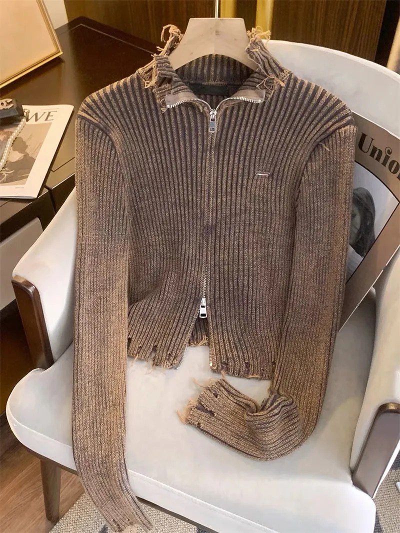 French Style Knitwear Women's 2023 New Autumn Style Old Frayed Khaki Zipper High Collar Lazy Style Cadigan V1133