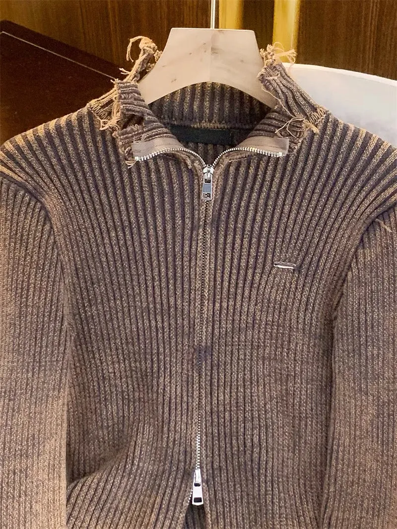 French Style Knitwear Women's 2023 New Autumn Style Old Frayed Khaki Zipper High Collar Lazy Style Cadigan V1133