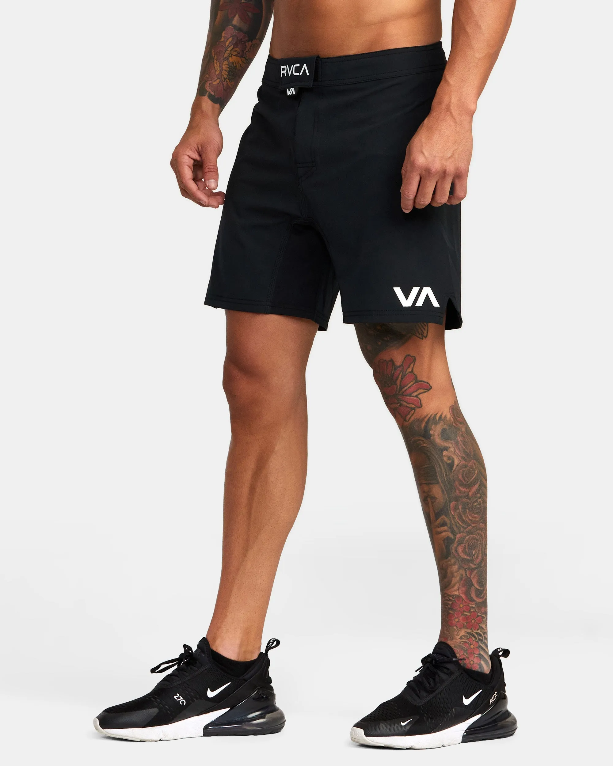 GRAPPLER SHORT 17