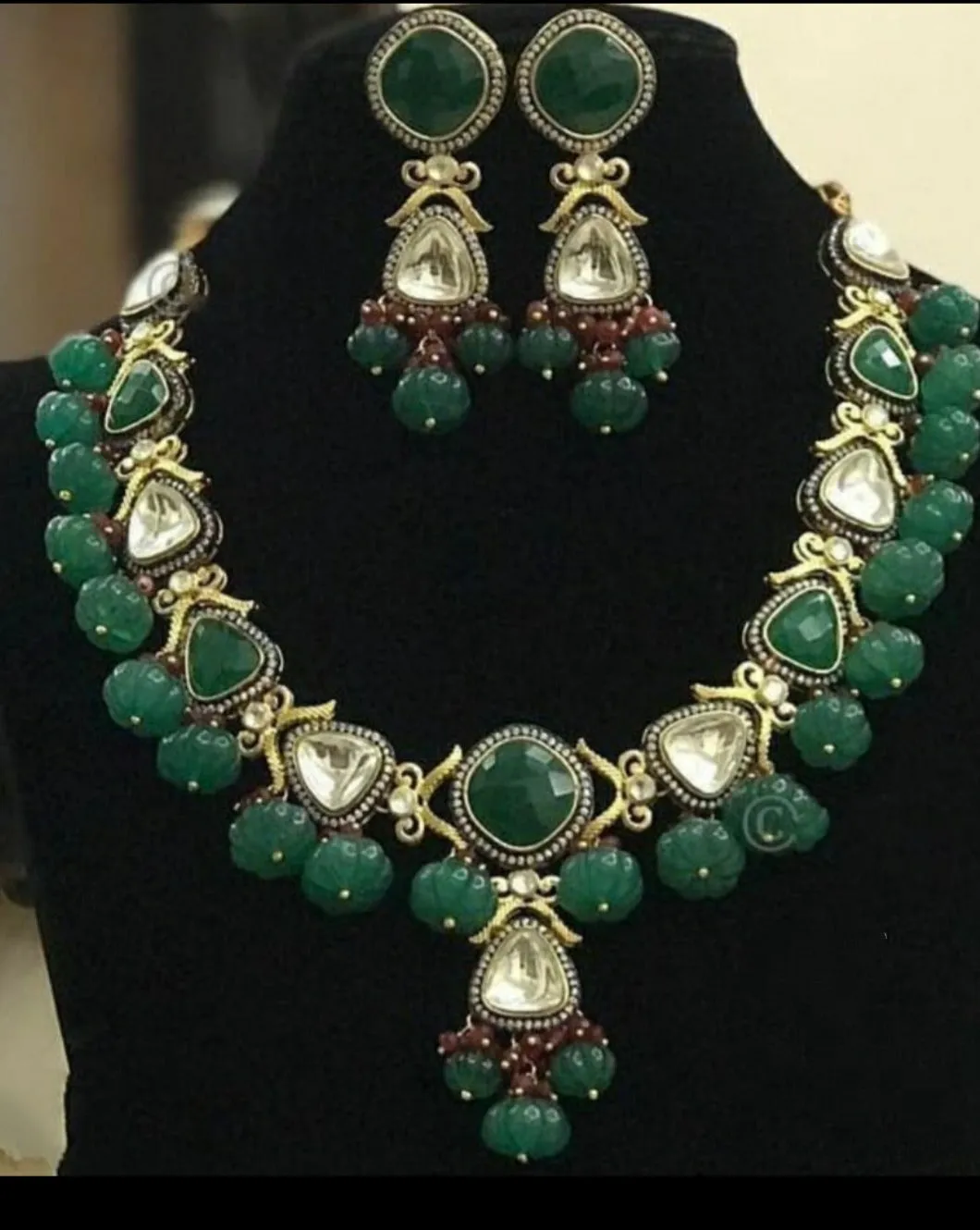 Green Polki Beads Set