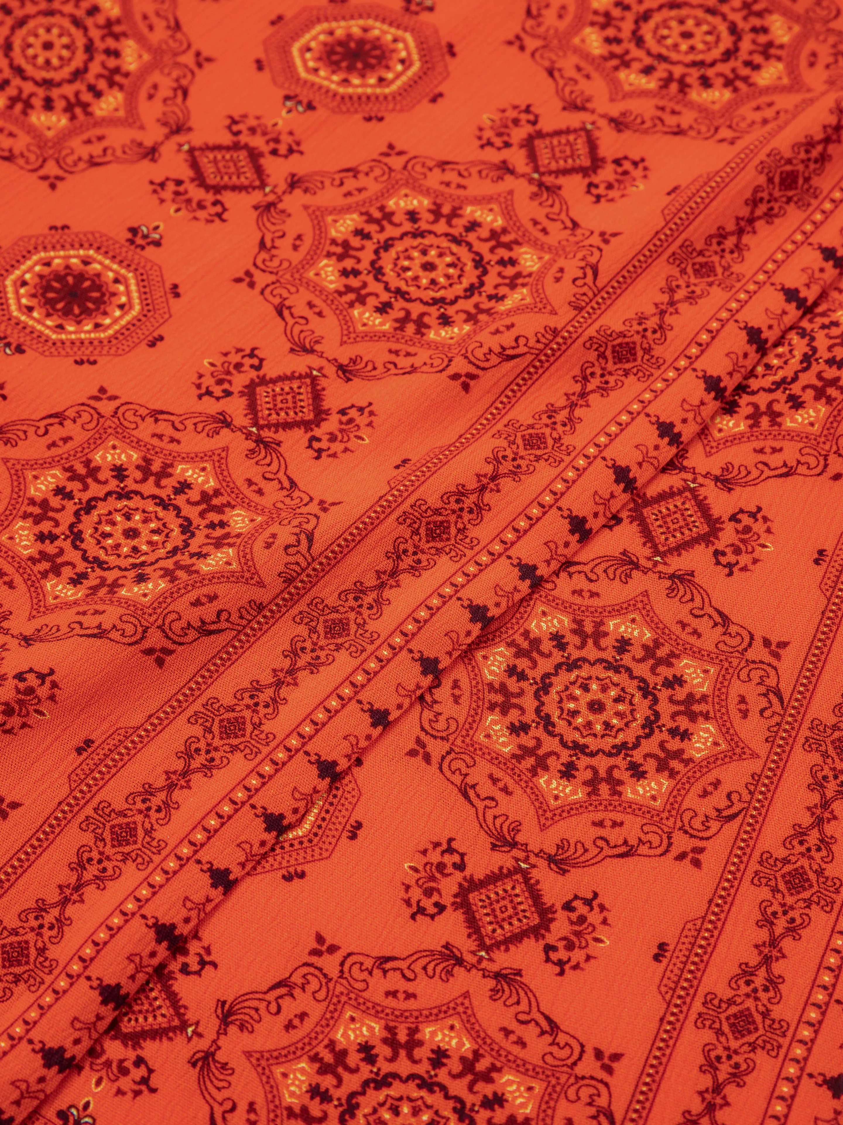 Grenadine Scarf