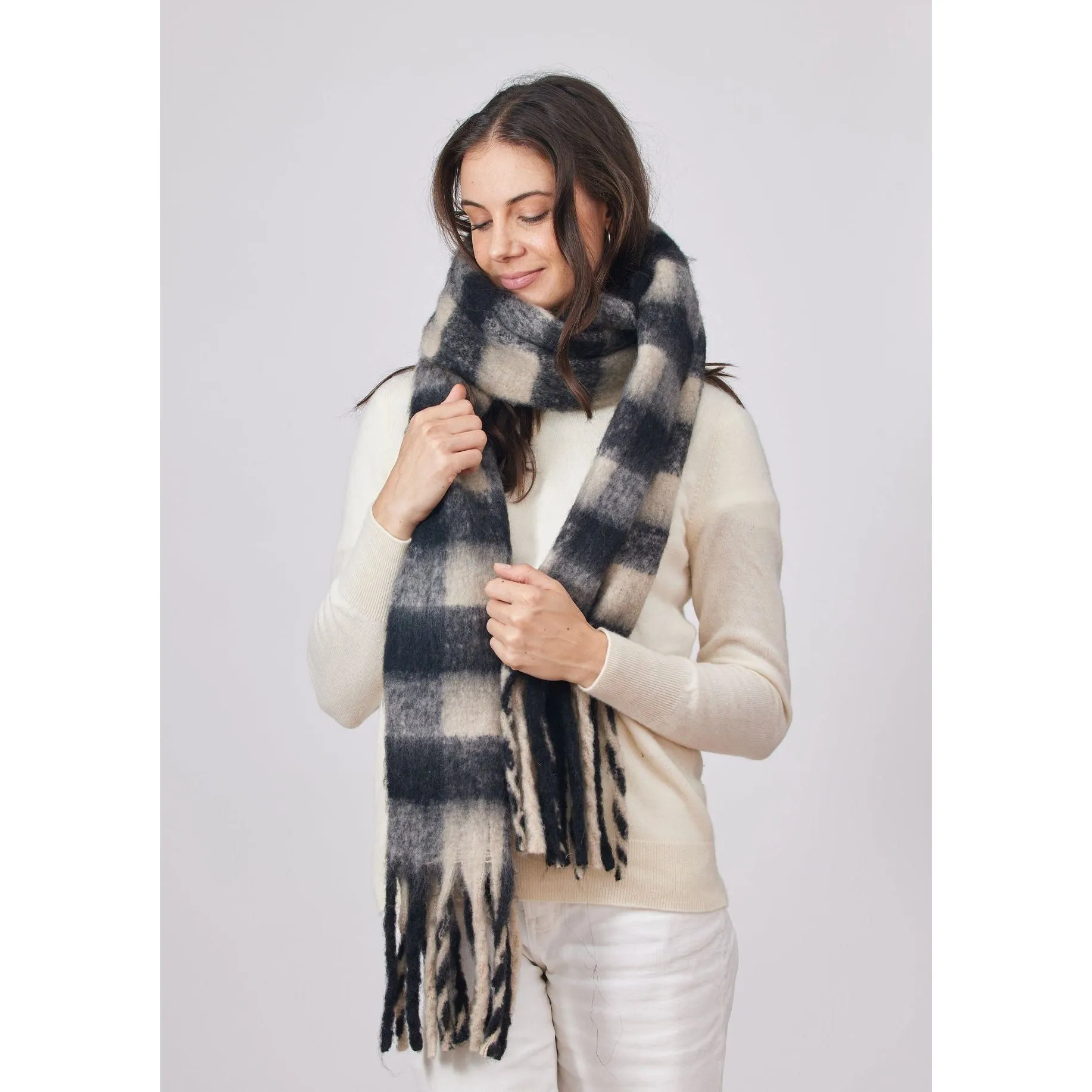   Hat Attack Elle Plaid Scarf in Black Combo   
