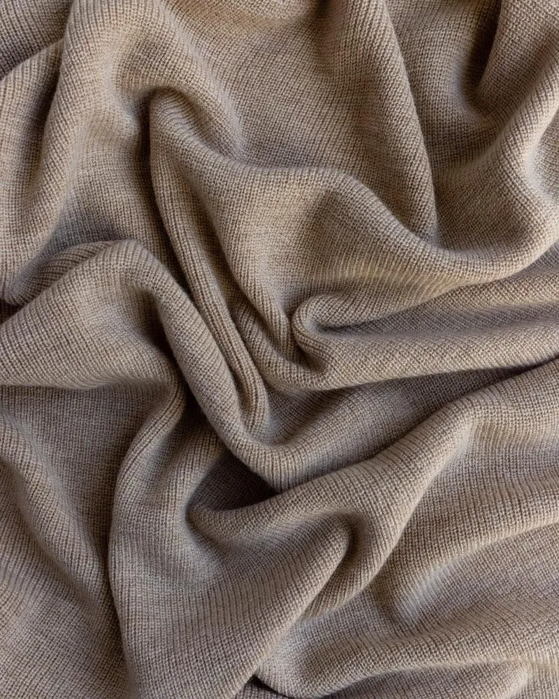 Hvid Blanket Felix Sand