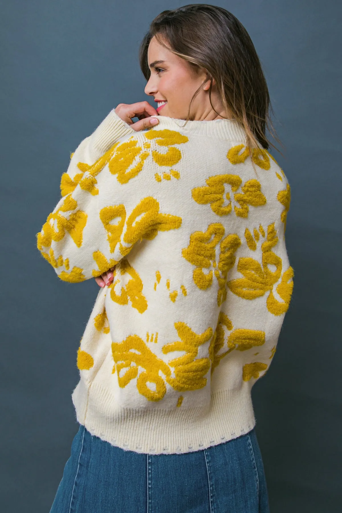 ICONIC FAVORITE SWEATER TOP