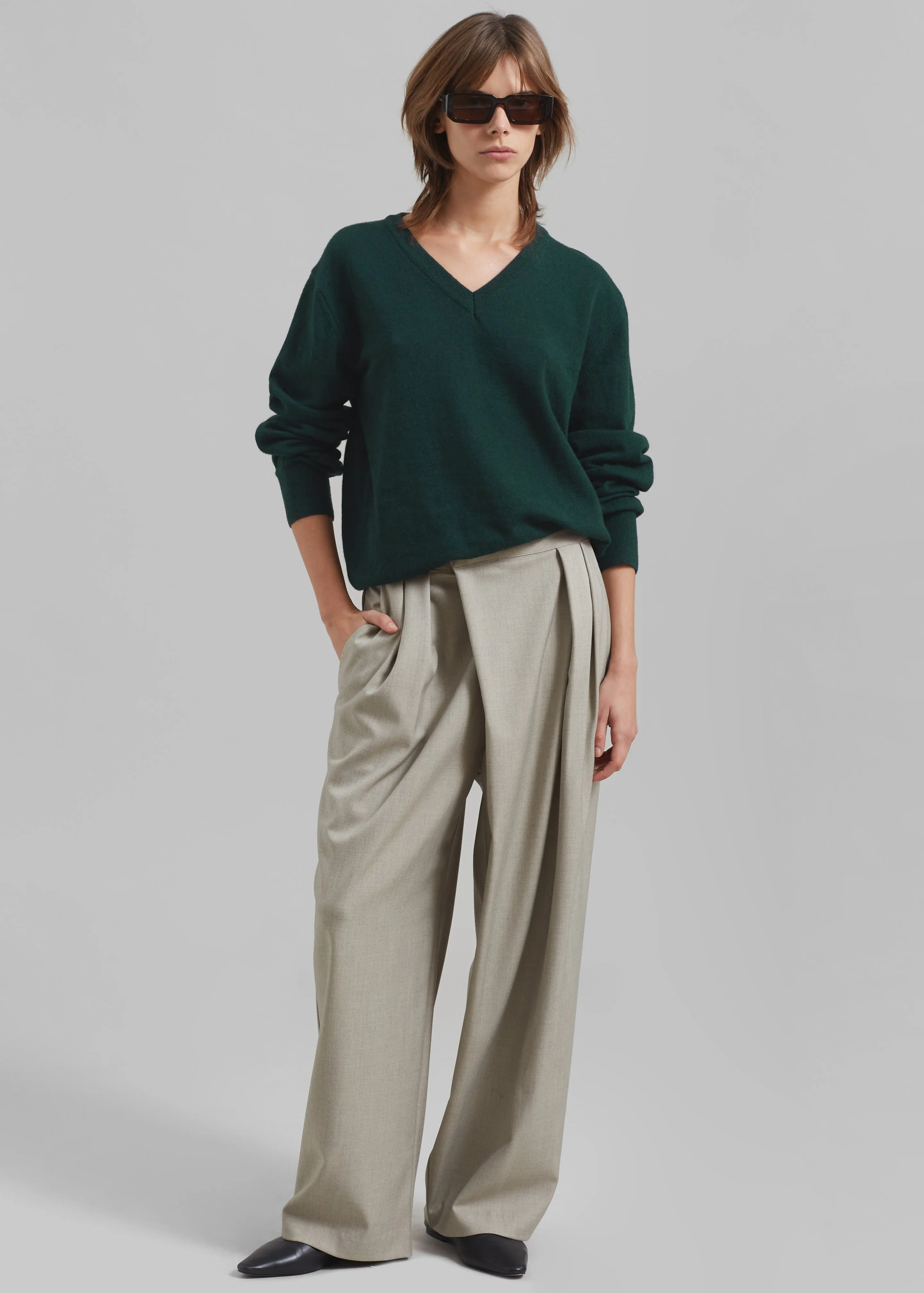Jada V-Neck Sweater - Forest Green