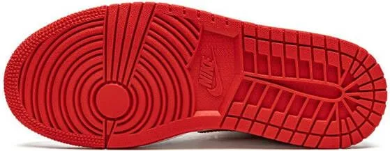Jordan Air 1 Mid 