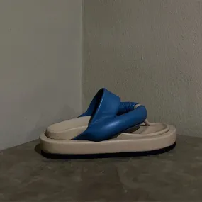 kkerelé Bob Blue Double-Toned Leather Sandals