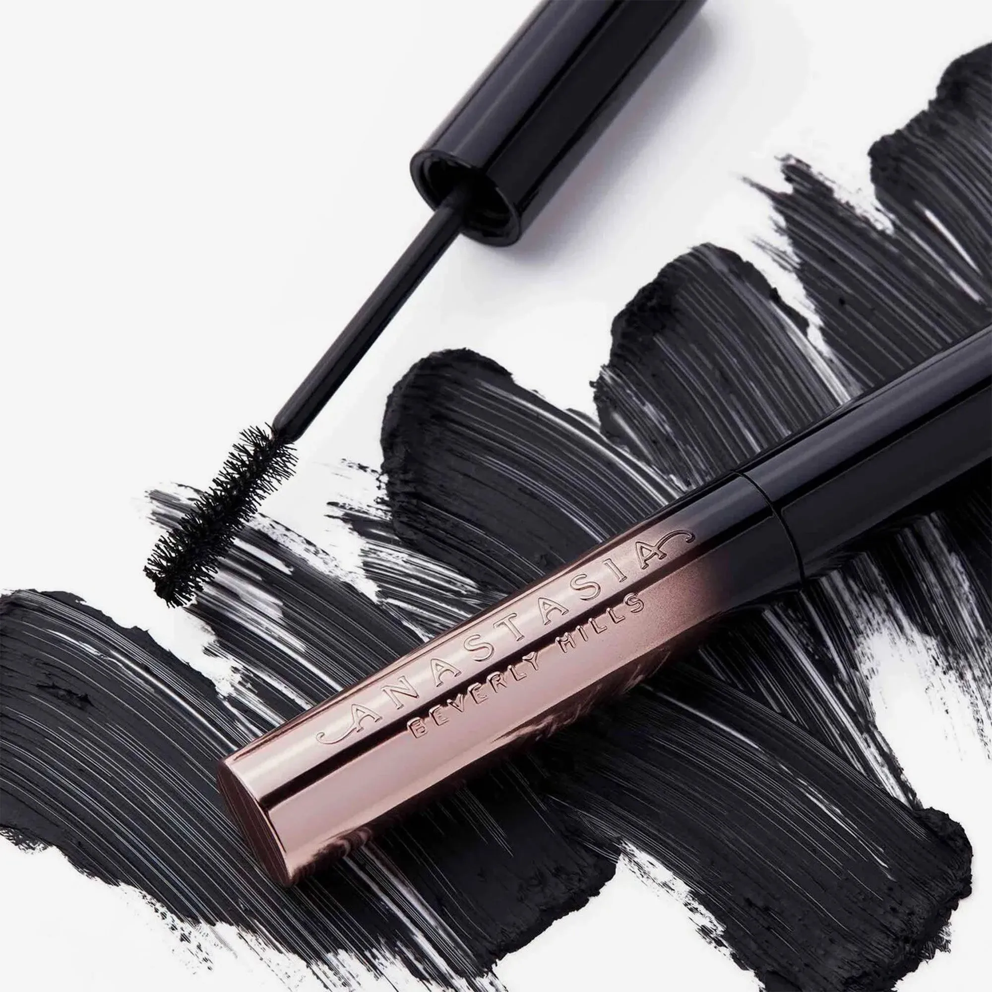 Lash Brag Volumizing Mascara