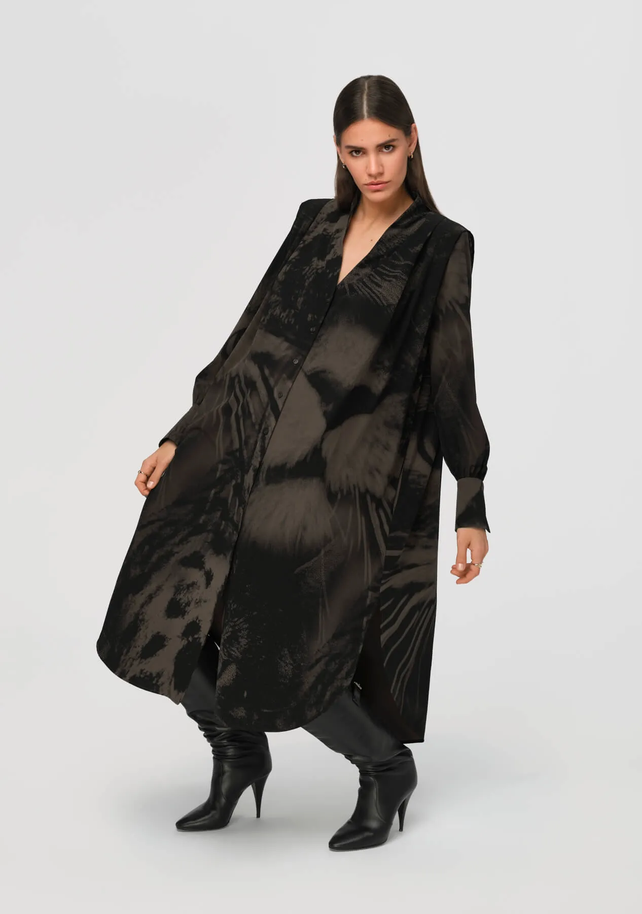 LOSPIRITO Dress vicini