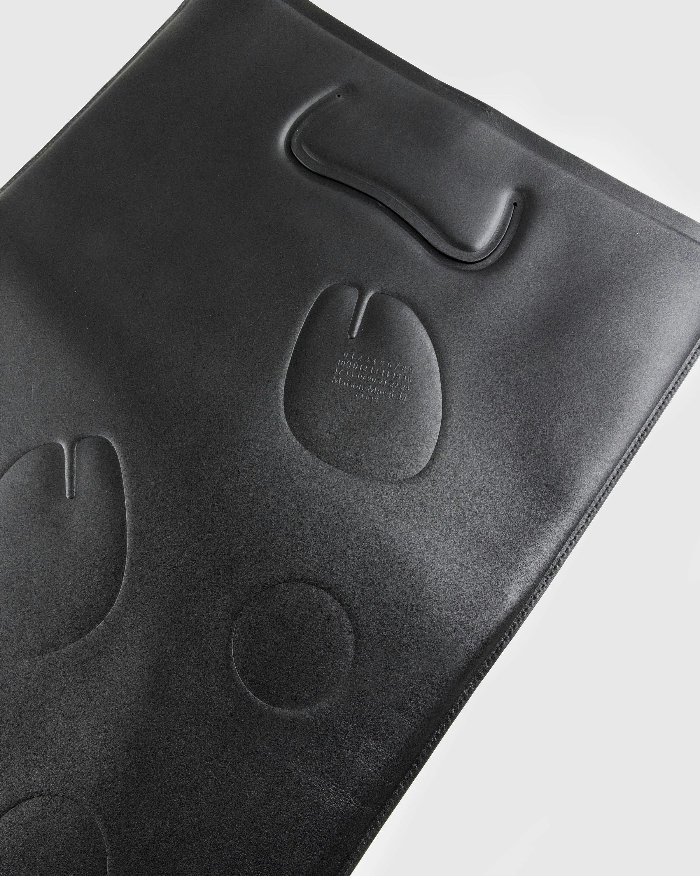 Maison Margiela – Tabi Soft Leather Tote Black | Highsnobiety Shop