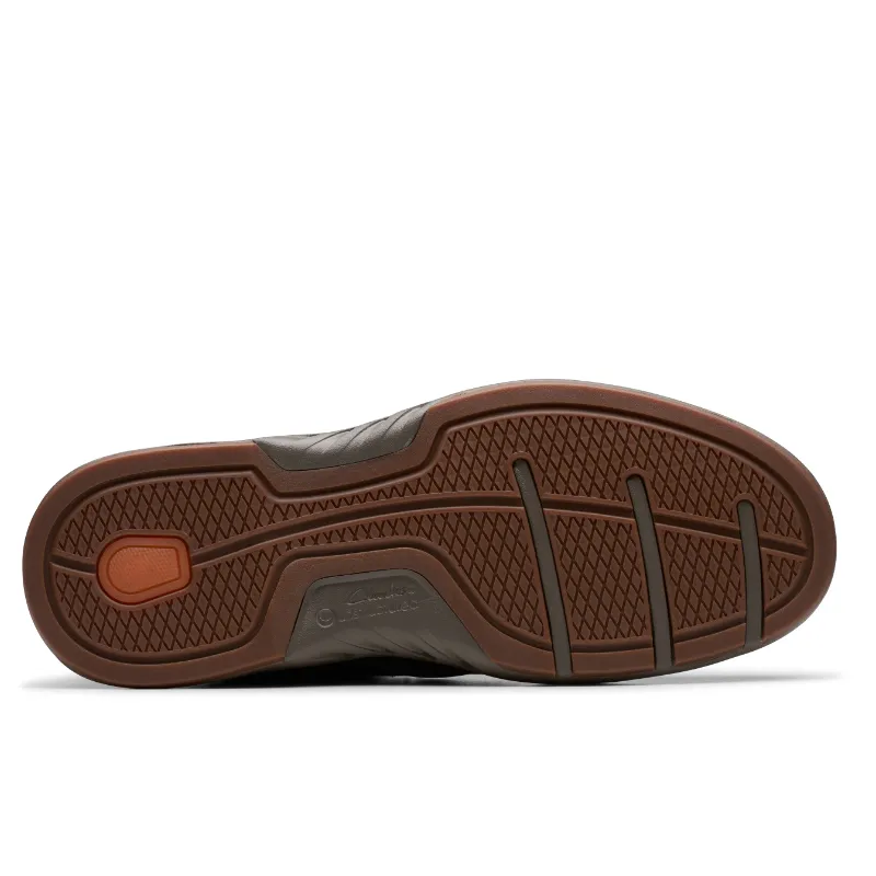 Men's Clarks Un Briley Pace - Brown Nubuck