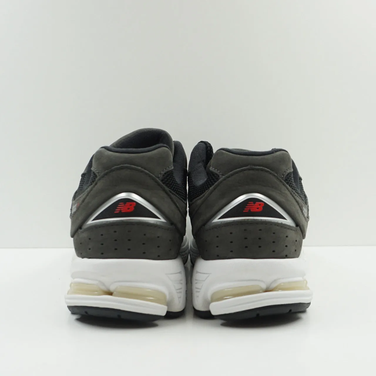 New Balance 2002R Black Grey