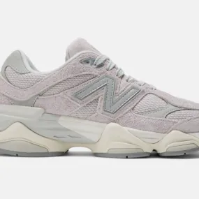 New balance 9060 december sky brand new. december sky/sea salt-concrete. u9060hsp.