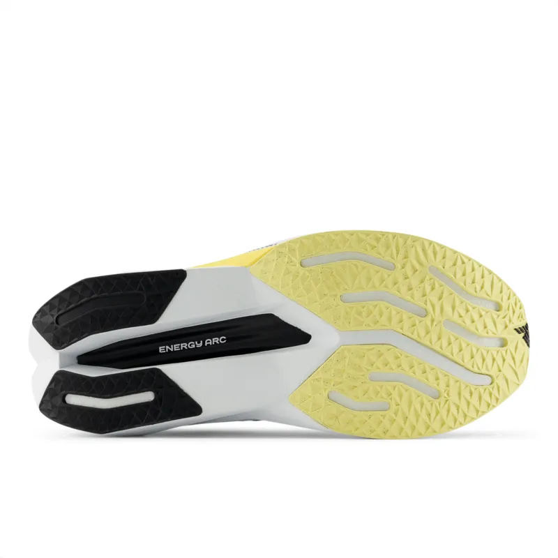 New Balance Men's FuelCell SuperComp Trainer V3 Running Shoe - MRCXLB4