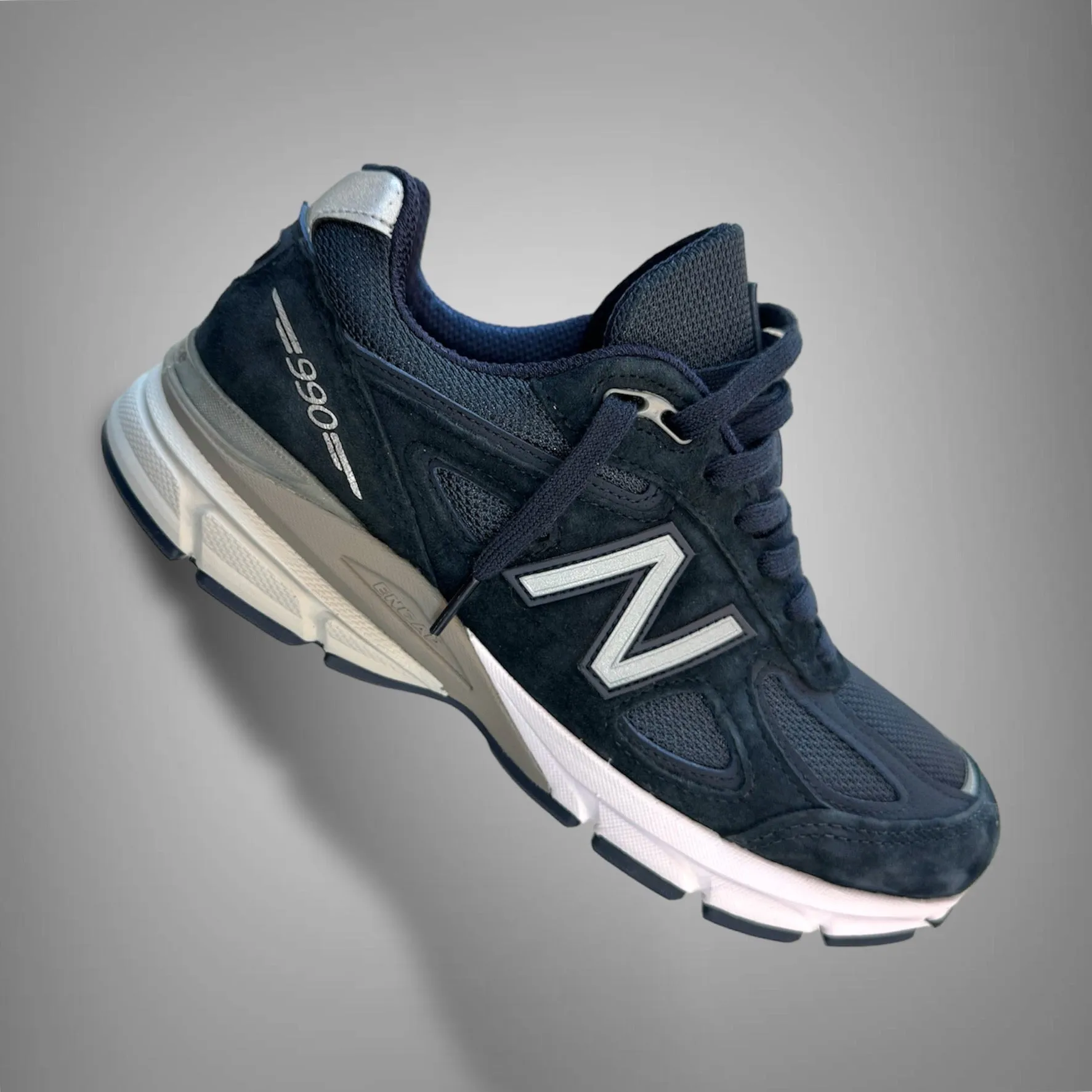 New Balance Men’s U990NV4 Navy