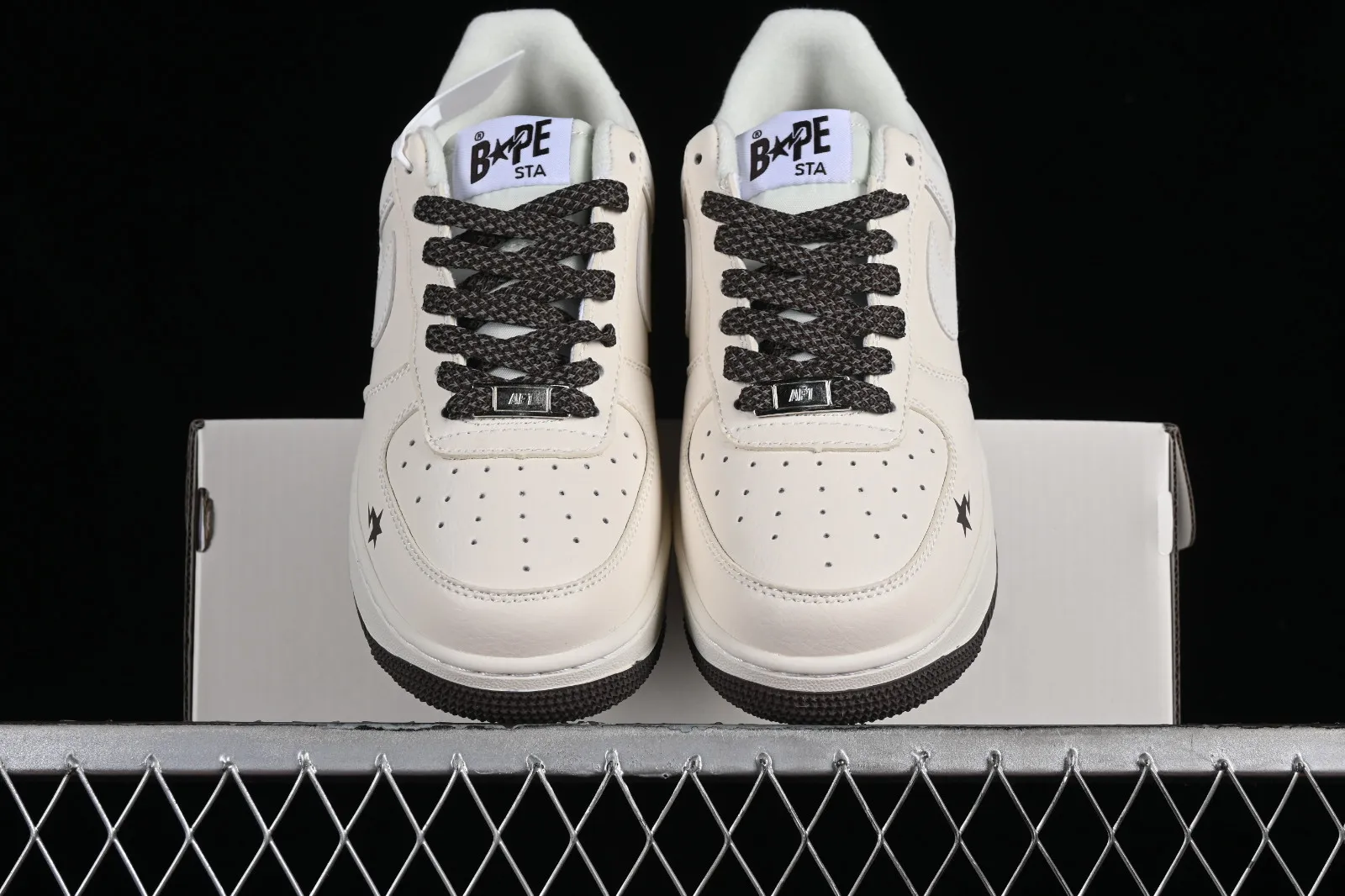 Nike Air Force 1 07 Low BAPE Off White Brown FG6688-100