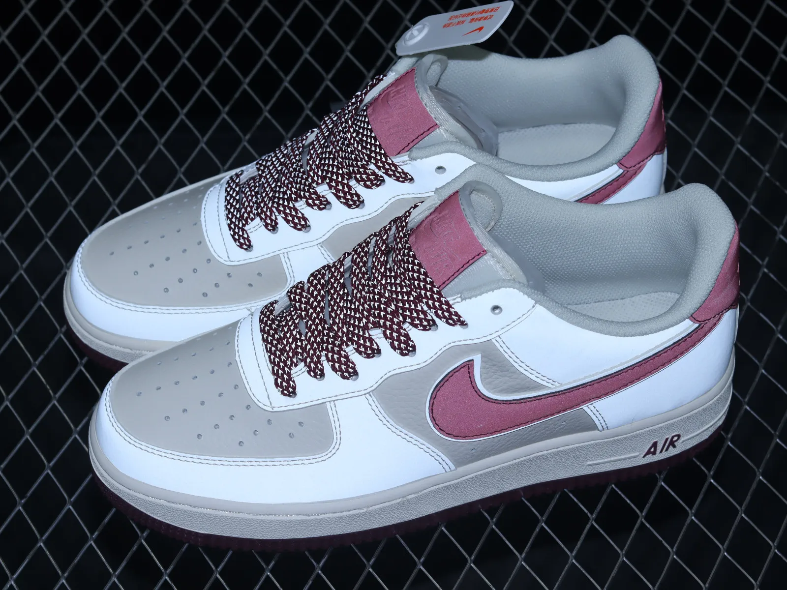 Nike Air Force 1 07 Low Beige White Dark Red GL6835-005