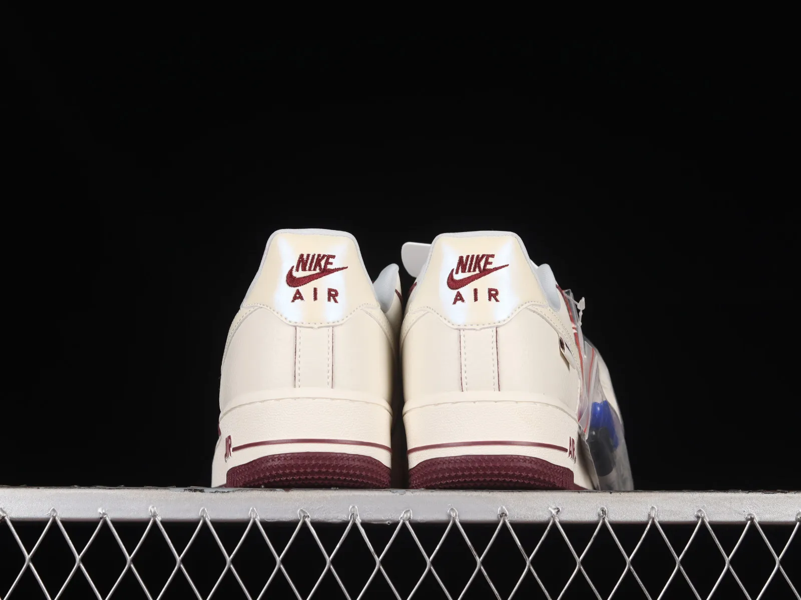 Nike Air Force 1 07 Low Pearlescent Beige Dark Red DD9915-666