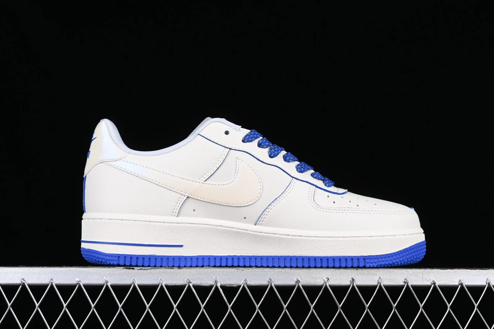 Nike Air Force 1 07 Low Rice White Royal Blue DD9915-677