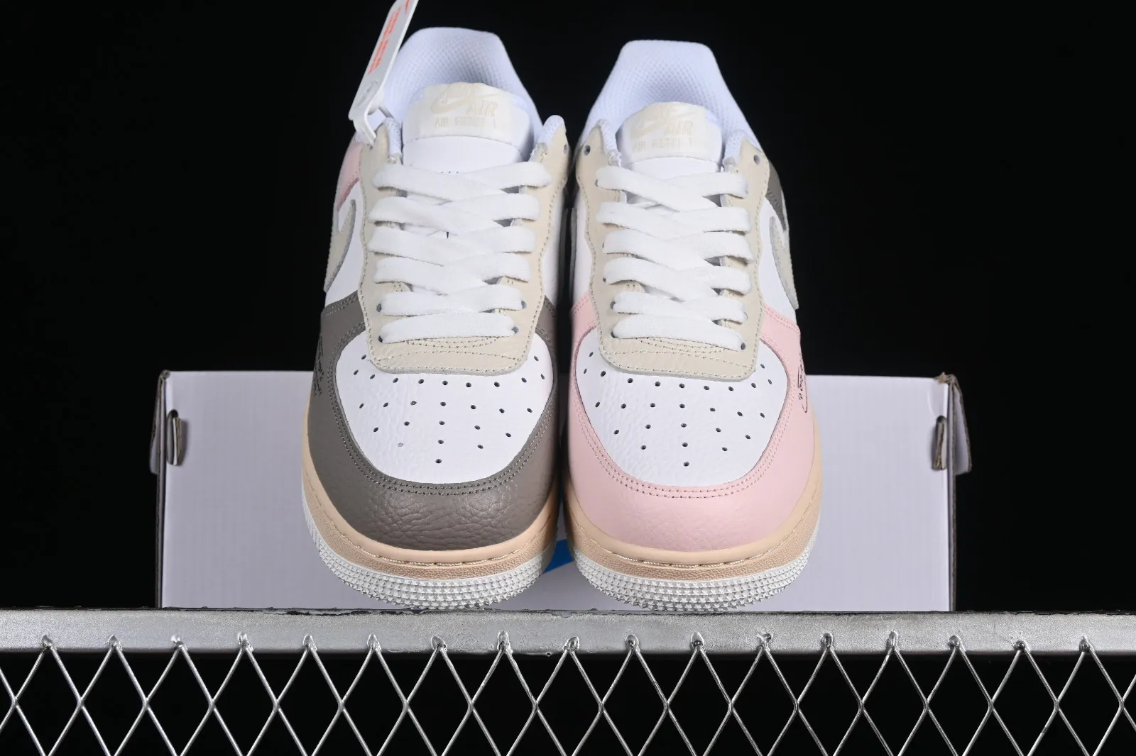 Nike Air Force 1 07 Low Valentines Day Brown Pink White TY0301-222