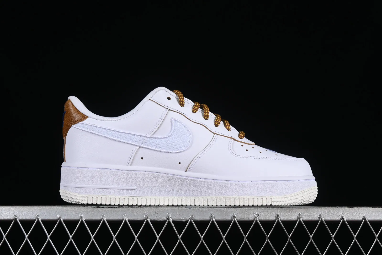 Nike Air Force 1 Low 1972 Goddess of Victory White Brown HF5716-111