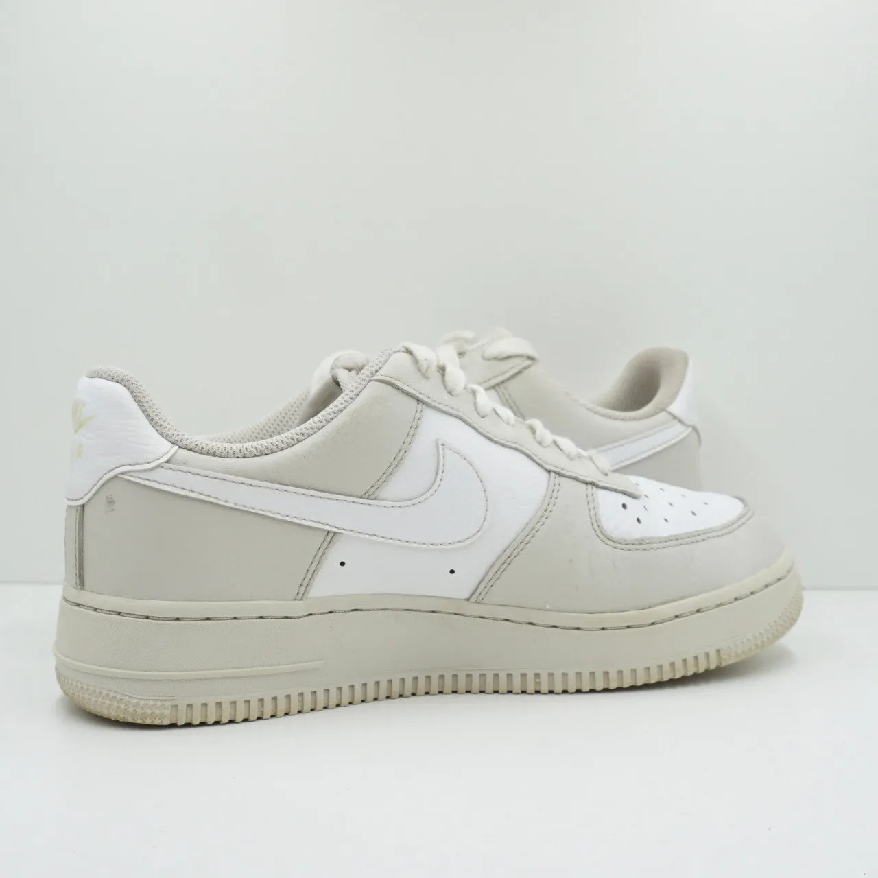 Nike Air Force 1 Low Light Bone Photon Dust (W)