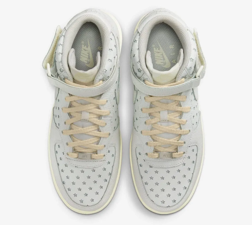 Nike Air Force 1 Mid Cut Out Stars Summit White (W)