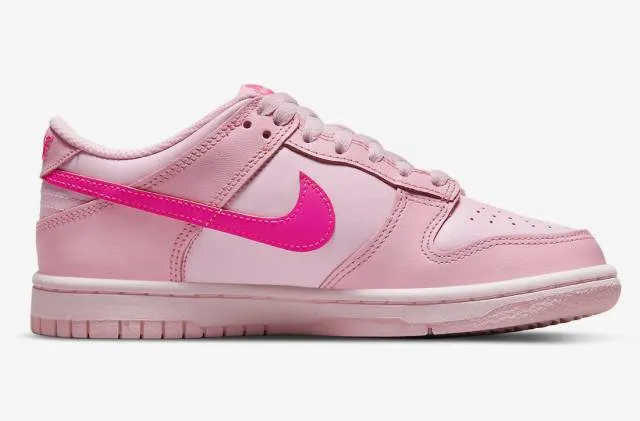 Nike Dunk Low GS Triple Pink