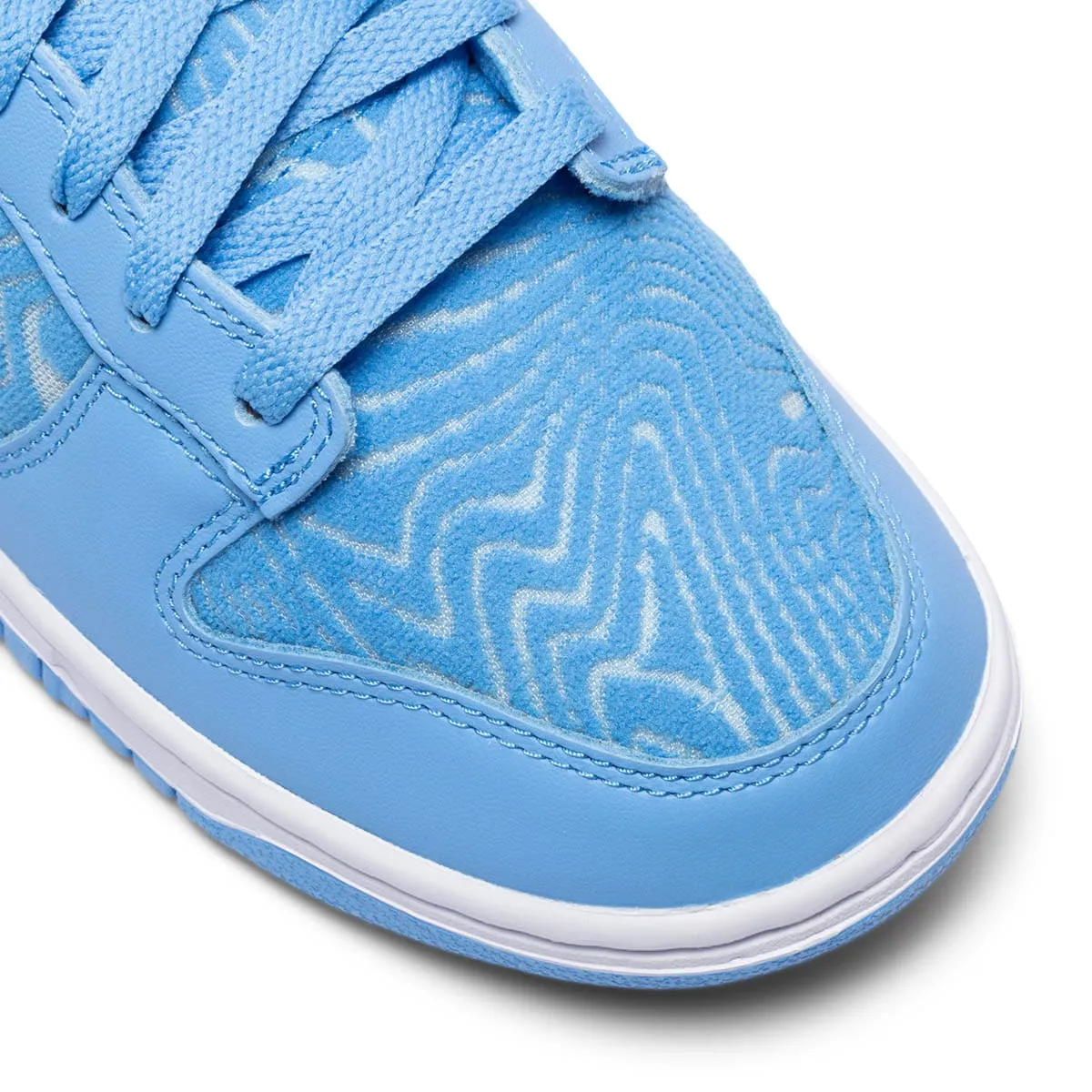 NIKE DUNK LOW PRM [FN6834-412] | Bodega
