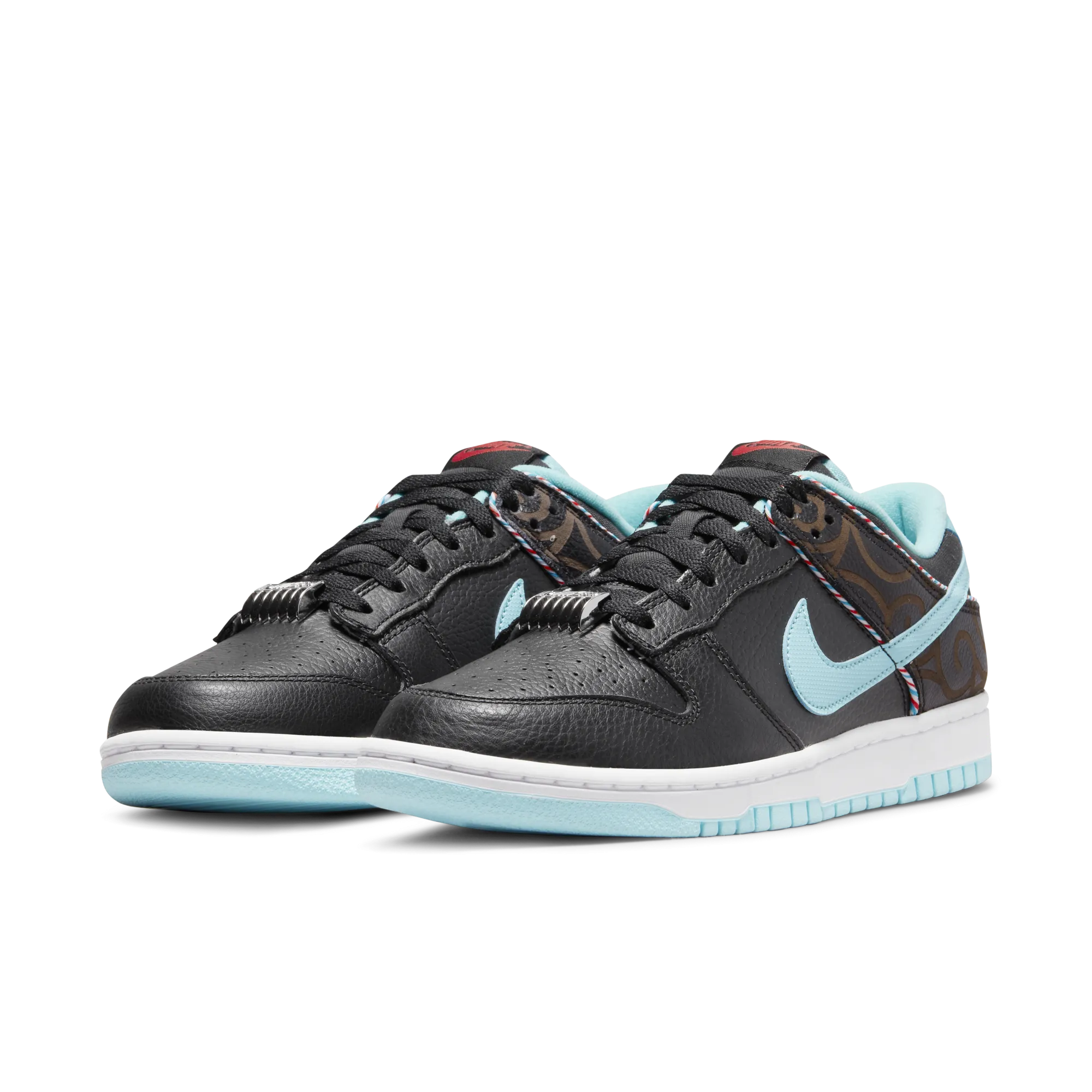 NIKE DUNK LOW RETRO SE