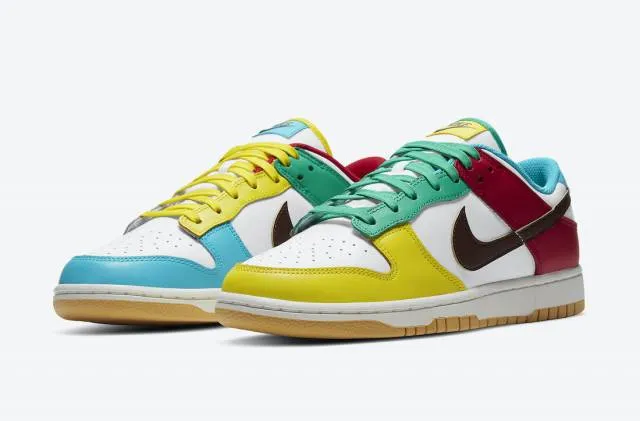 Nike Dunk Low SE "Free 99"